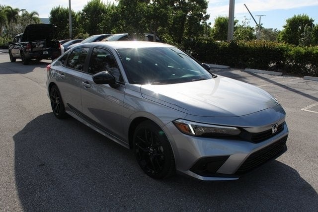 2022 Honda Civic Sport's photo
