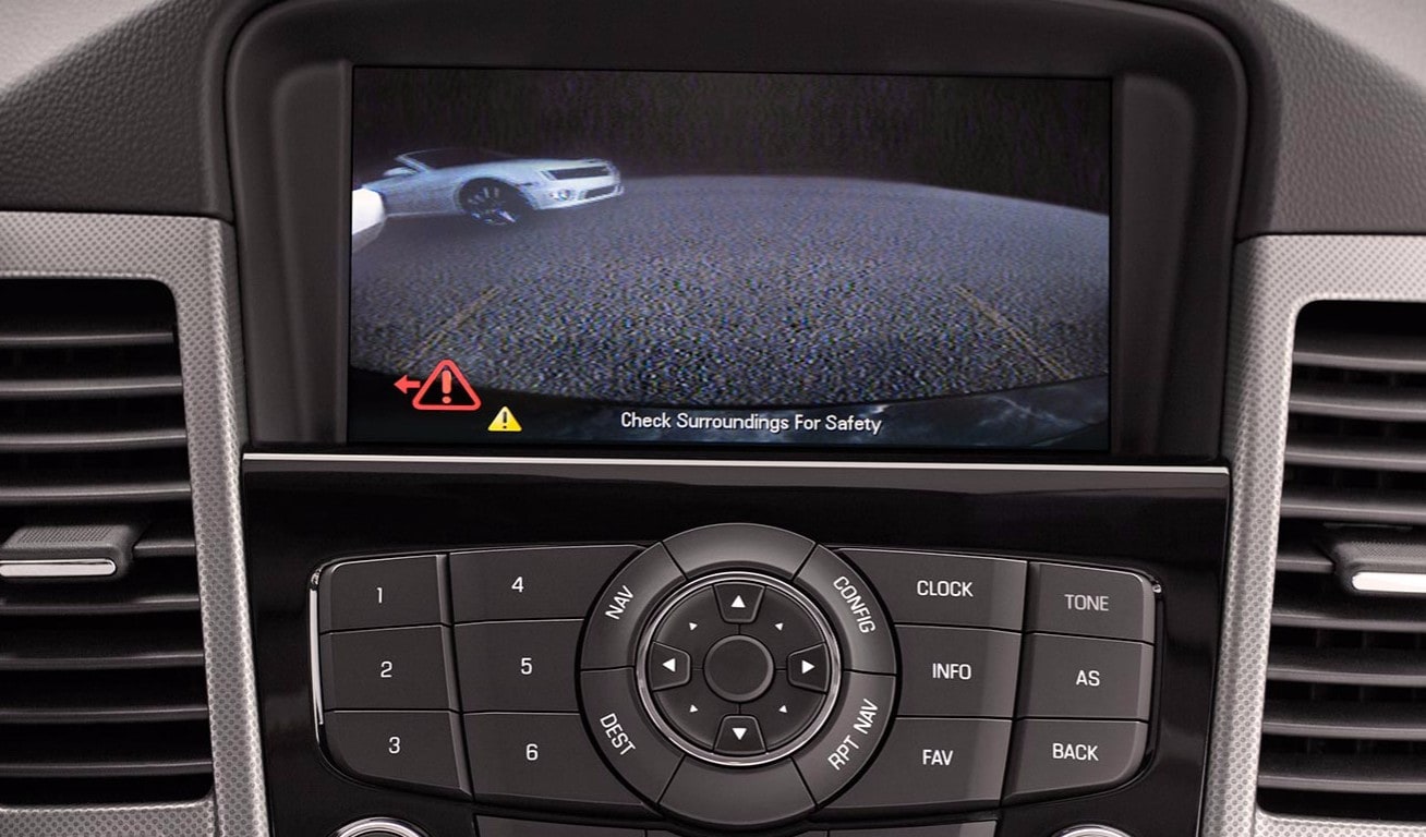2015 Chevy Cruze tech safety features