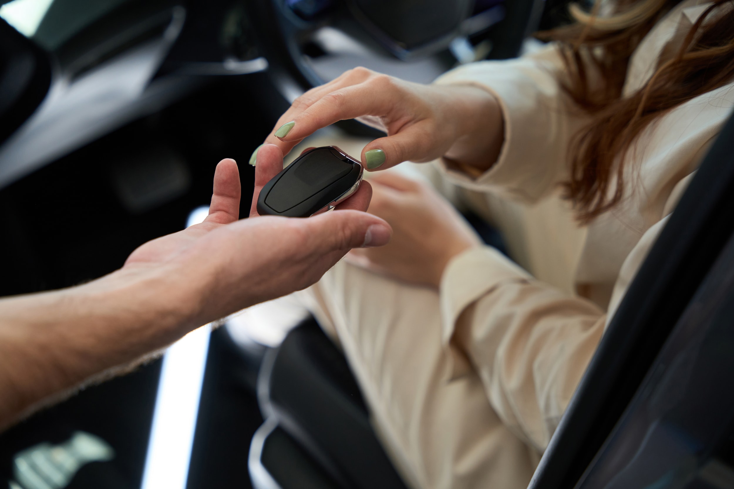 https://pictures.dealer.com/j/jakesweeney/1234/041129081a3d400084fa3e9d4b46f3a9.jpg