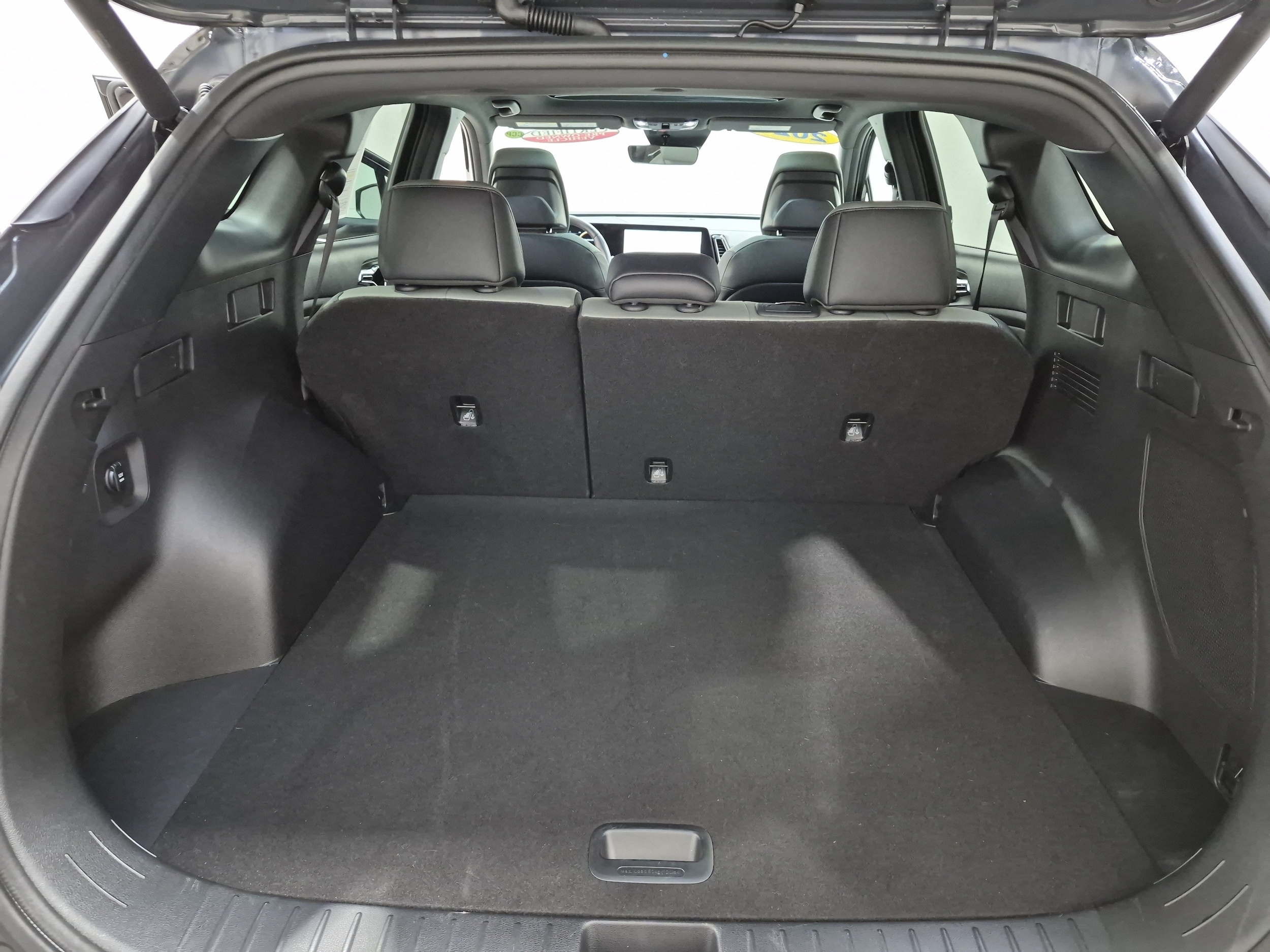 2025 Kia Sportage X-Line Prestige - Photo 28
