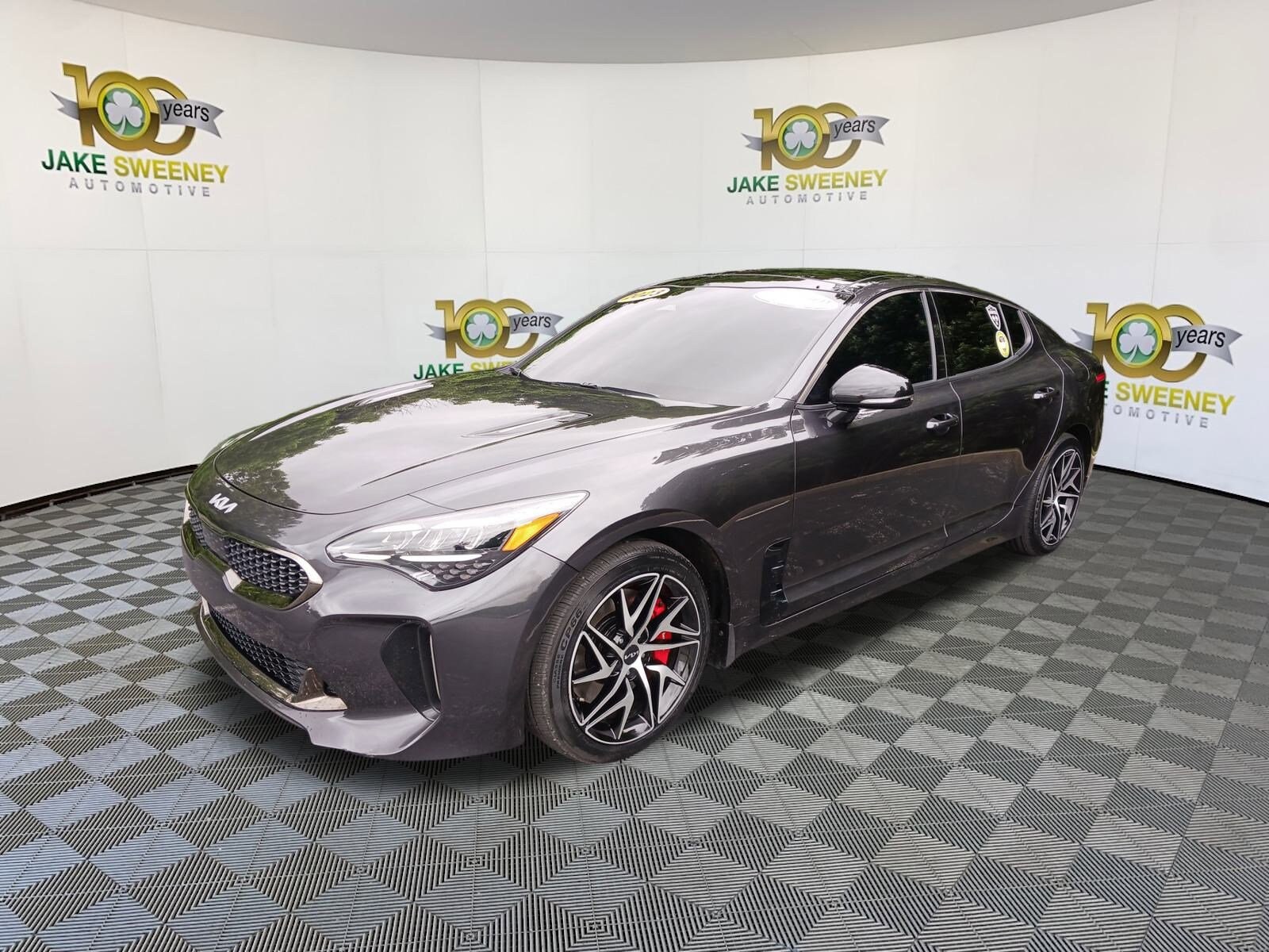 2023 Kia Stinger GT-Line photo 3