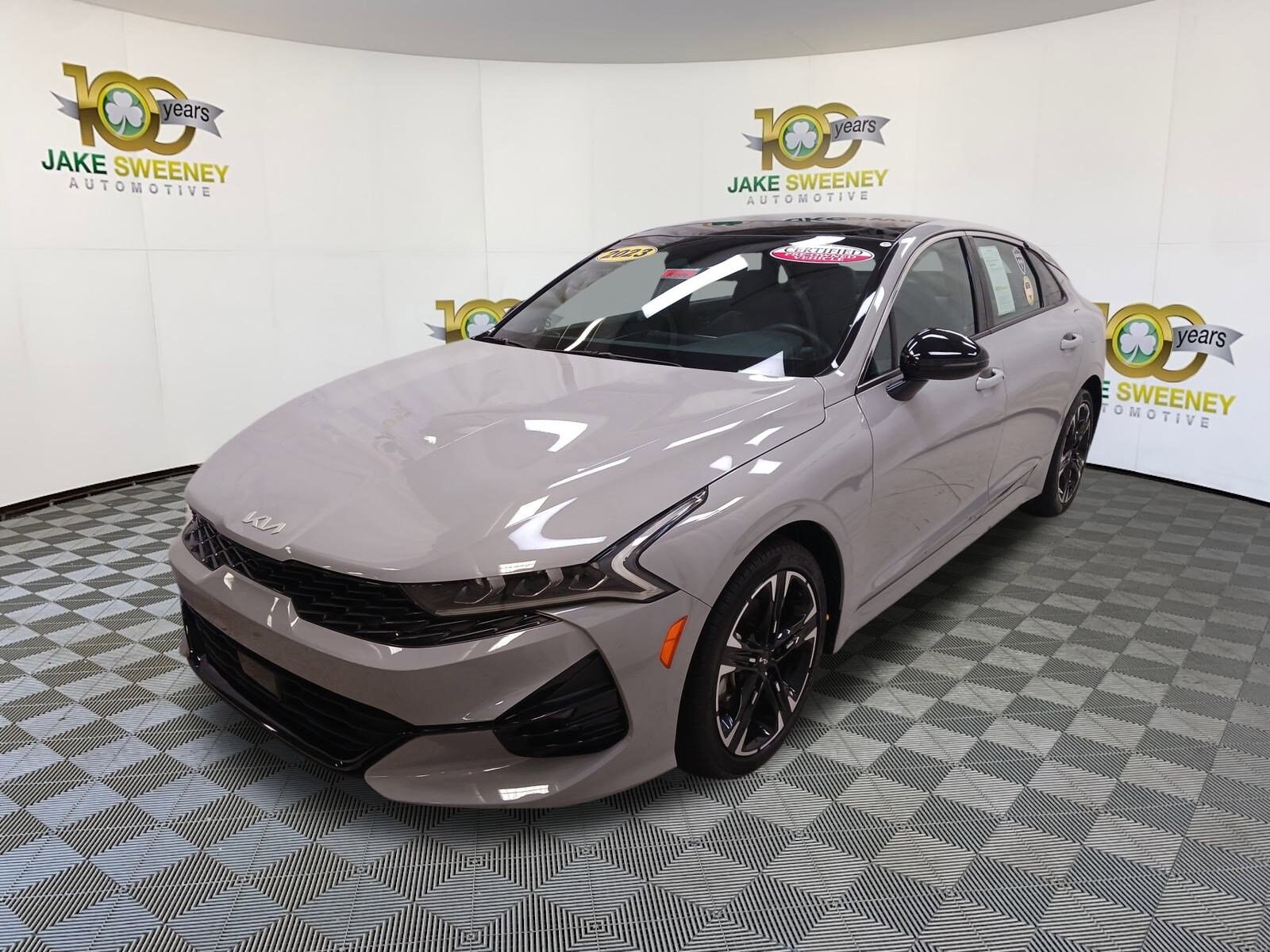 2023 Kia K5 GT-Line photo 3