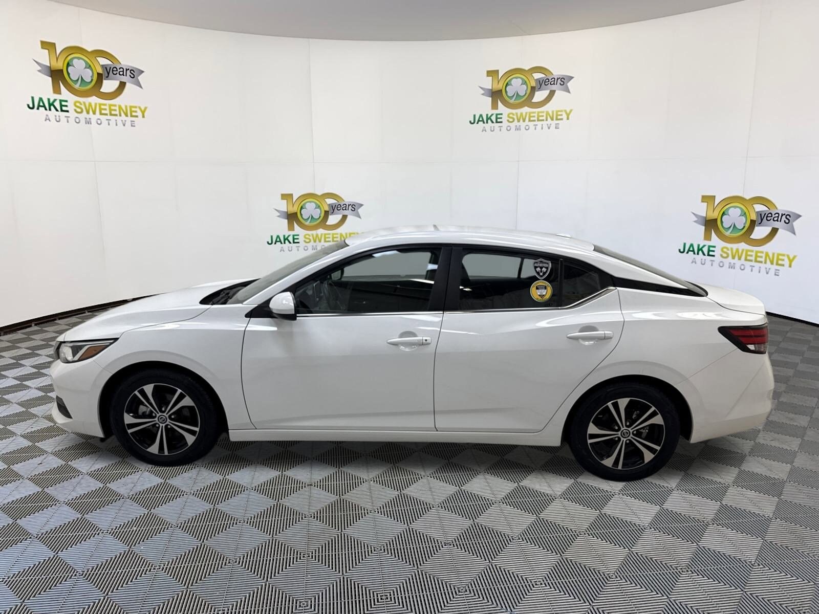 2023 Nissan Sentra SV photo 4