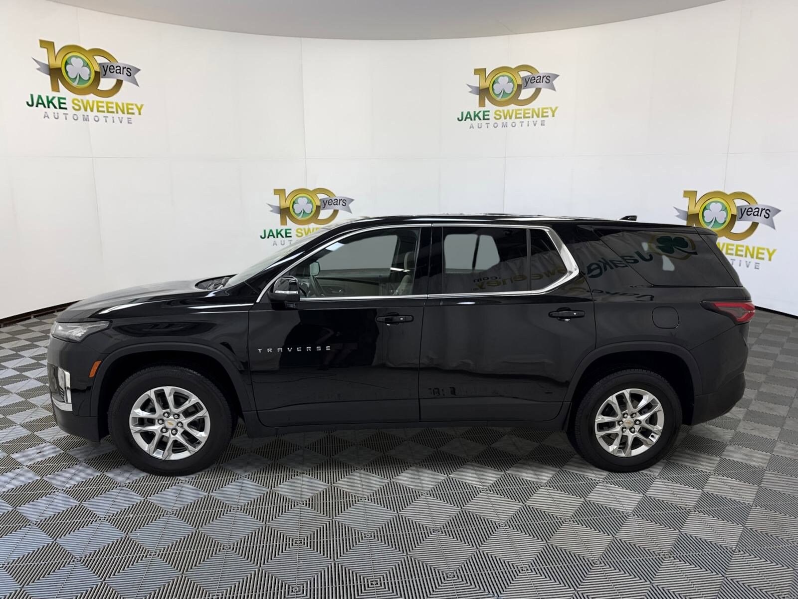 2023 Chevrolet Traverse 1LS photo 4