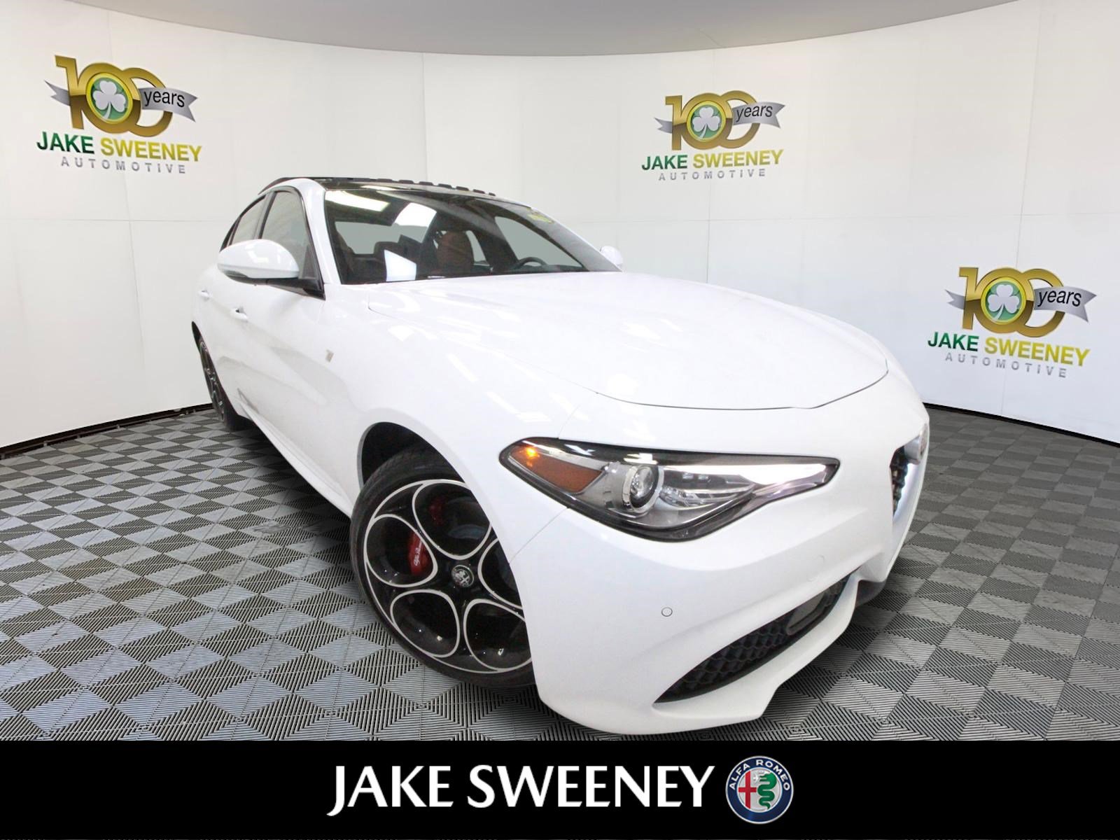 2022 Alfa Romeo Giulia Ti's photo