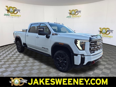 2026 GMC Sierra 2500HD AT4 4WD Crew Cab 159 AT4