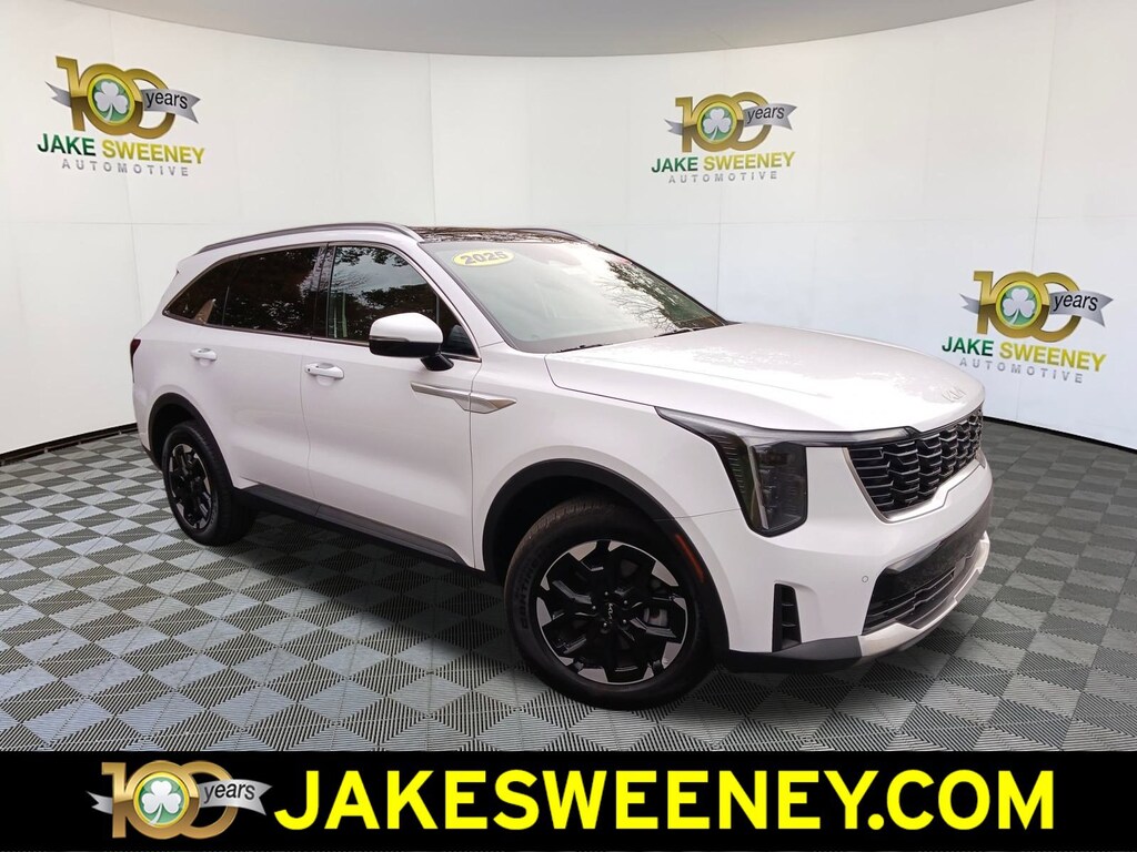 Used 2025 Kia Sorento S S AWD