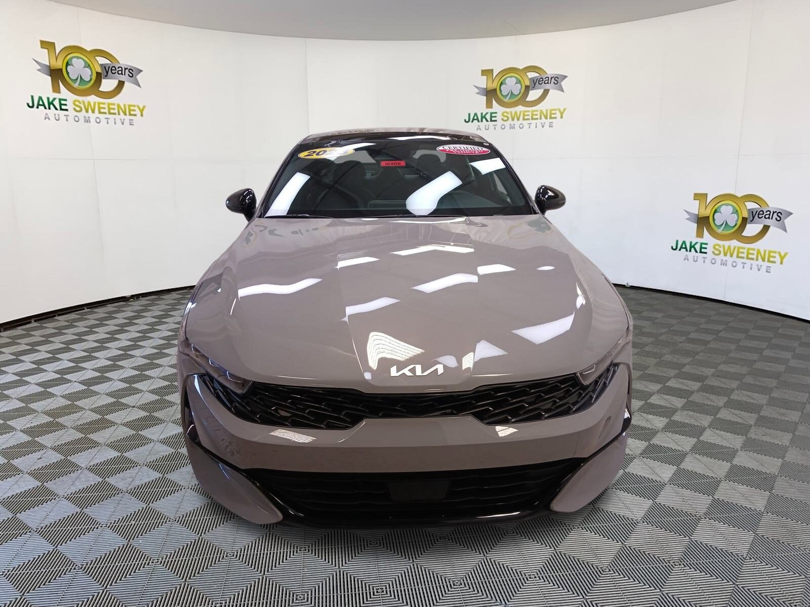 2023 Kia K5 GT-Line photo 2