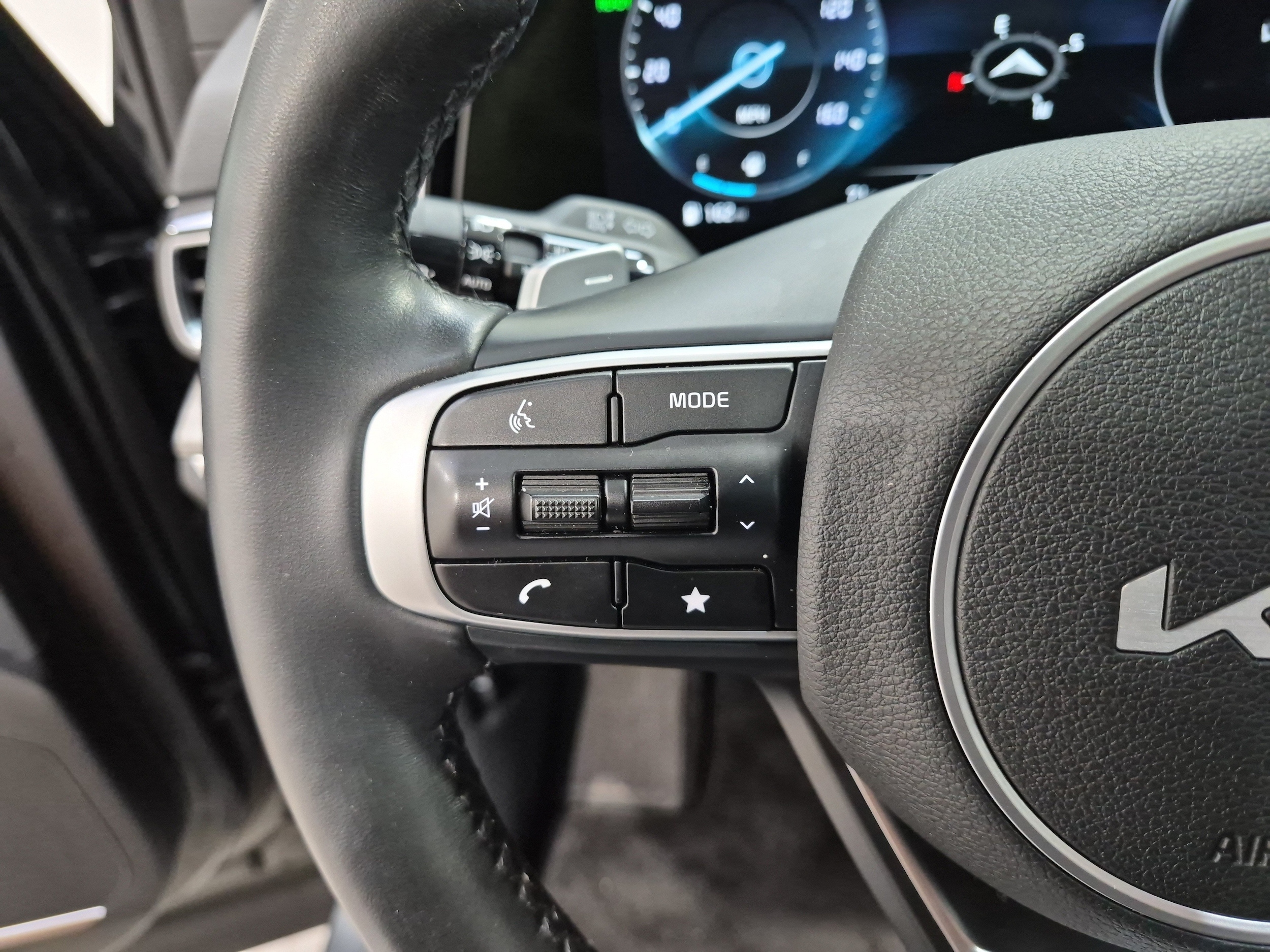 2025 Kia Sportage X-Line Prestige - Photo 14