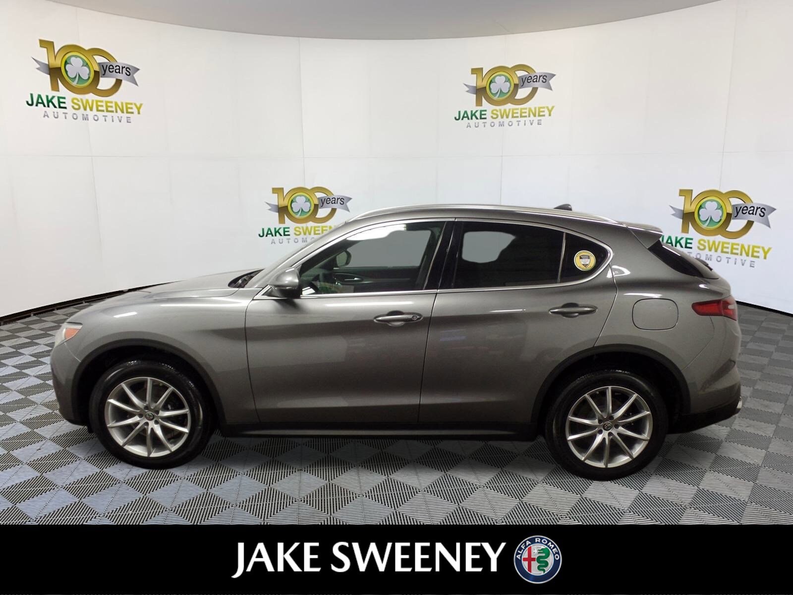 2018 Alfa Romeo Stelvio Ti Q4 photo 4