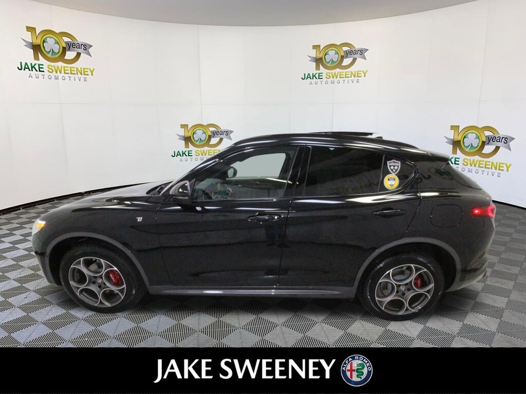 New 2022 Alfa Romeo Stelvio Ti Ti AWD