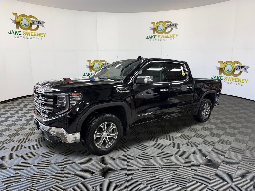 Used 2024 GMC Sierra 1500 SLT 4WD Crew Cab 147 SLT