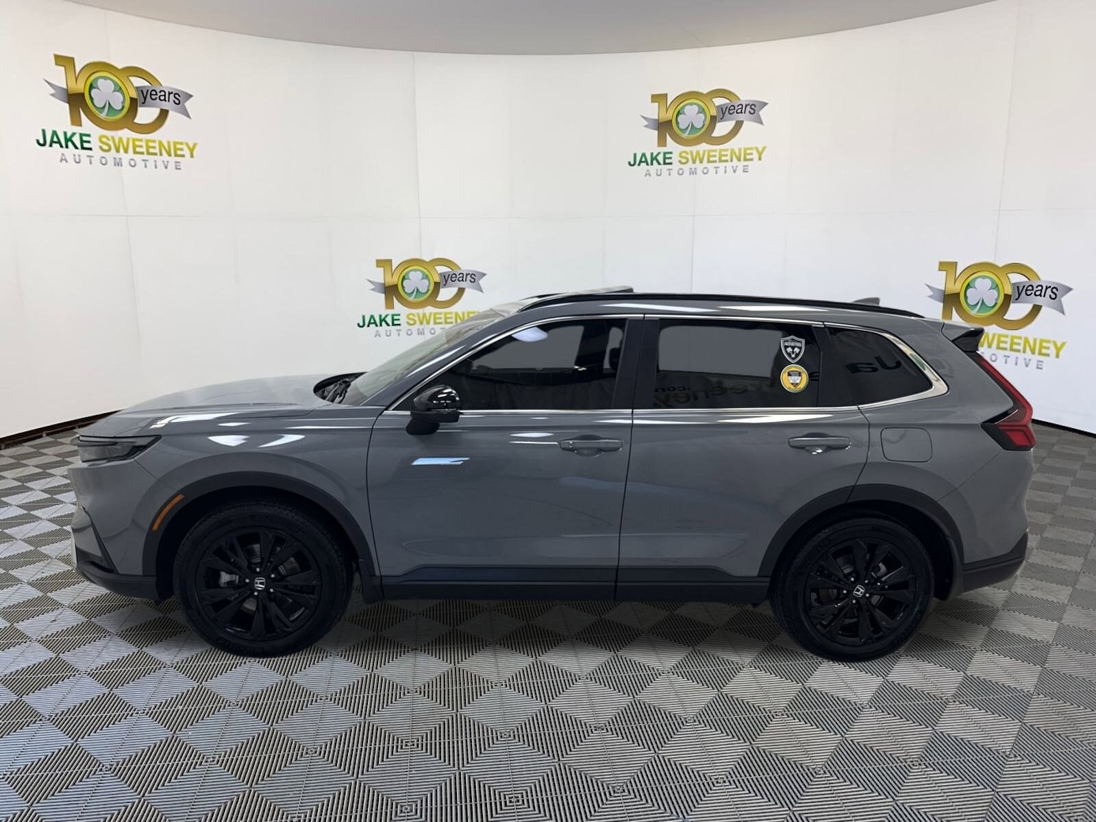 2024 Honda CR-V Hybrid Sport Touring photo 4