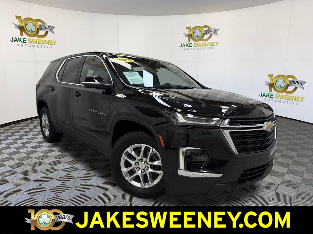 Used 2023 Chevrolet Traverse LS FWD LS w/1LS
