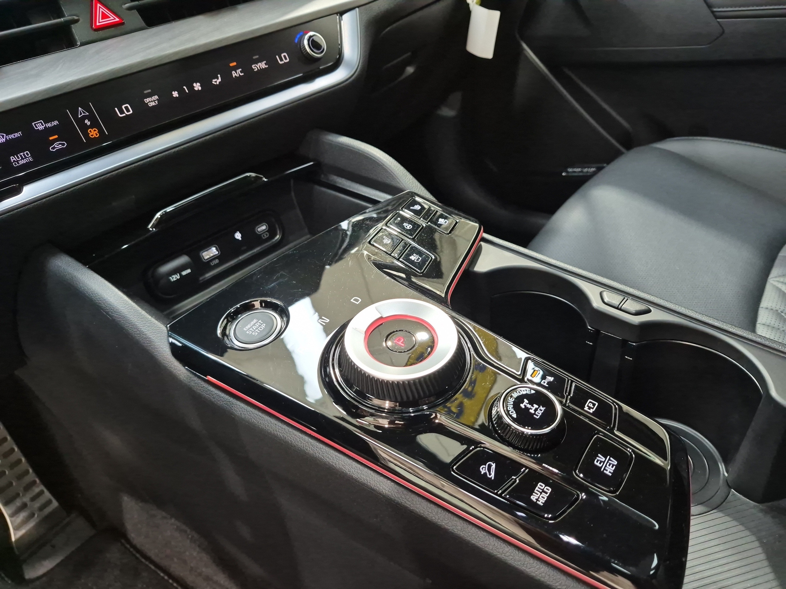 2025 Kia Sportage X-Line Prestige - Photo 22