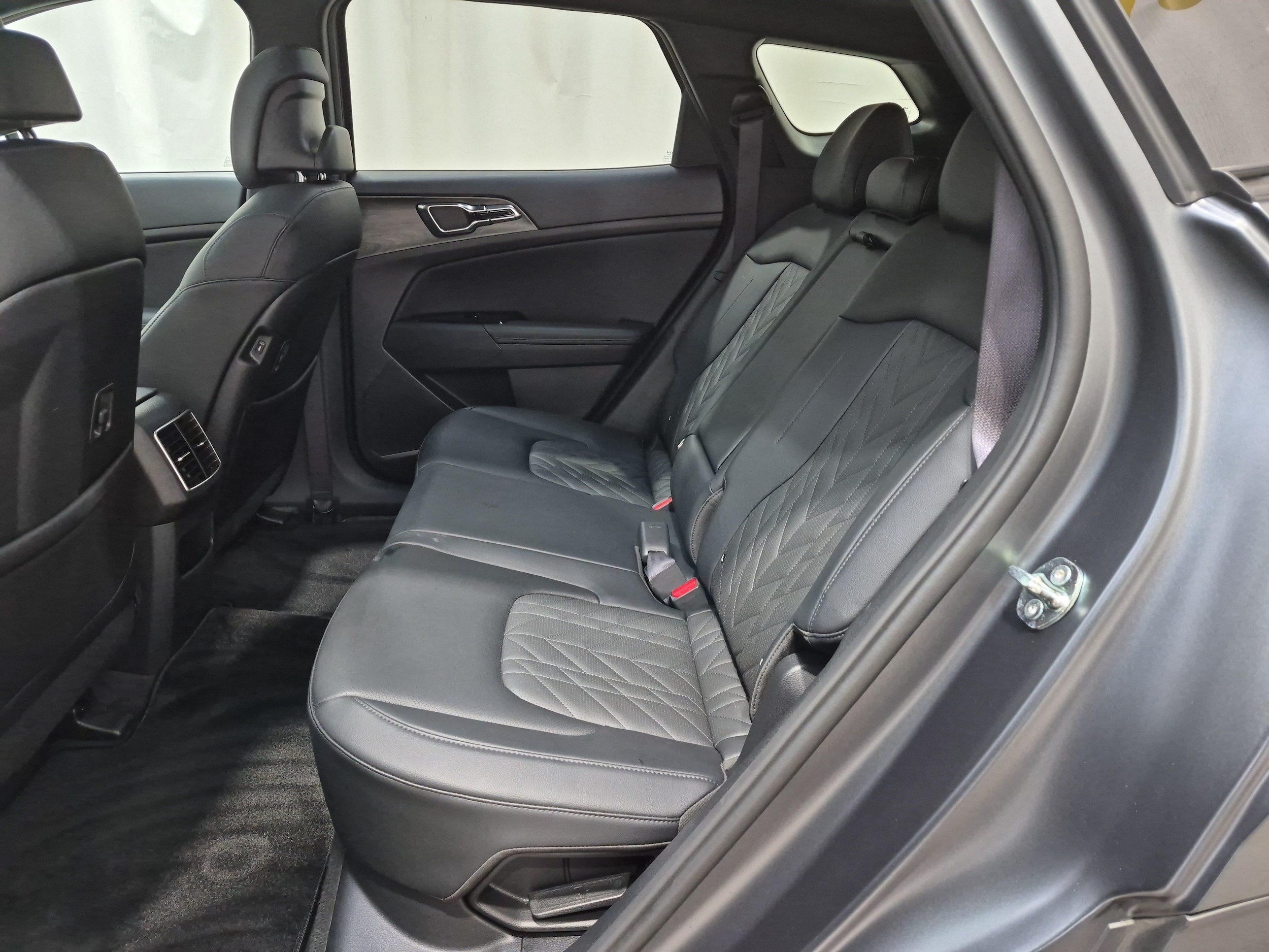 2025 Kia Sportage X-Line Prestige - Photo 11
