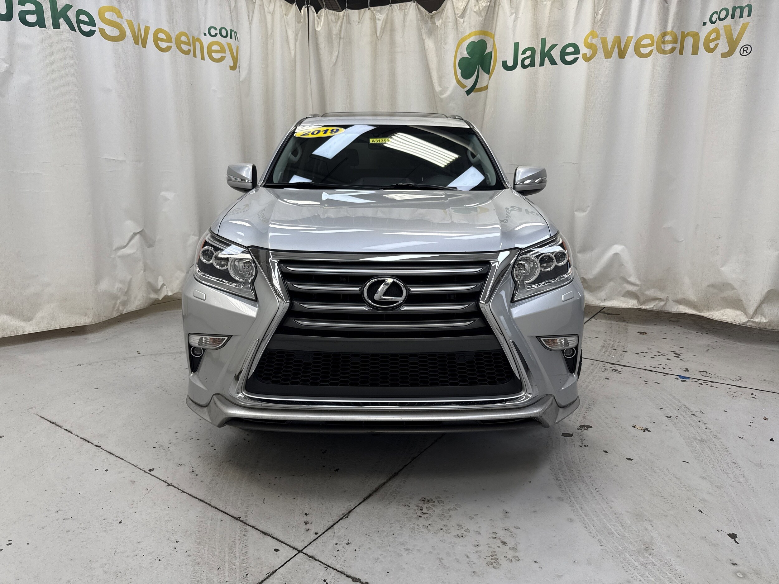 2019 Lexus GX 460 photo 2