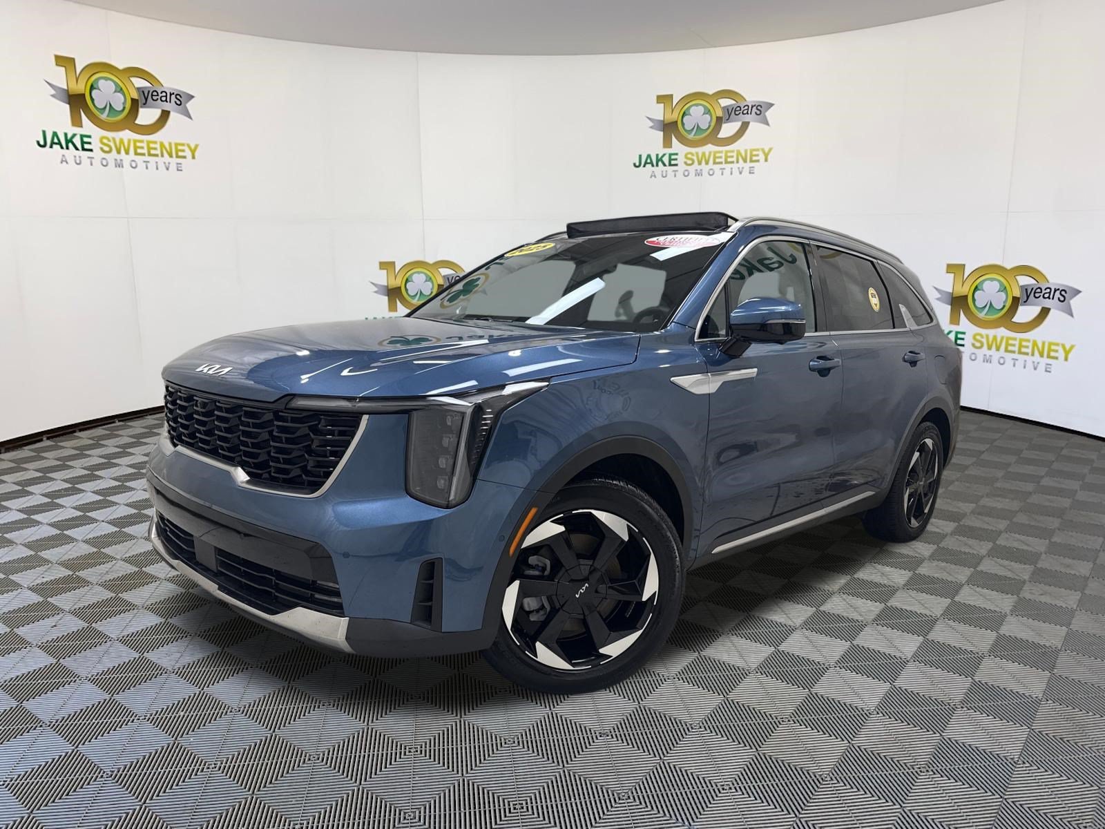 2025 Kia Sorento SX Prestige Hybrid - Photo 3