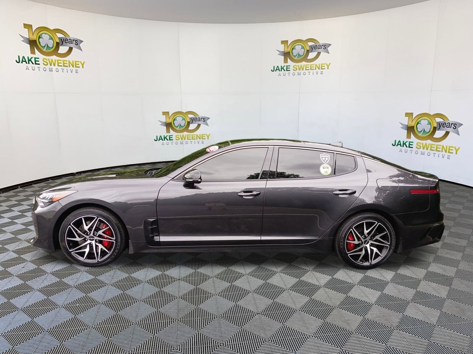 2023 Kia Stinger GT-Line photo 4