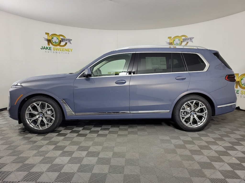 New 2026 BMW X7 xDrive40i SUV