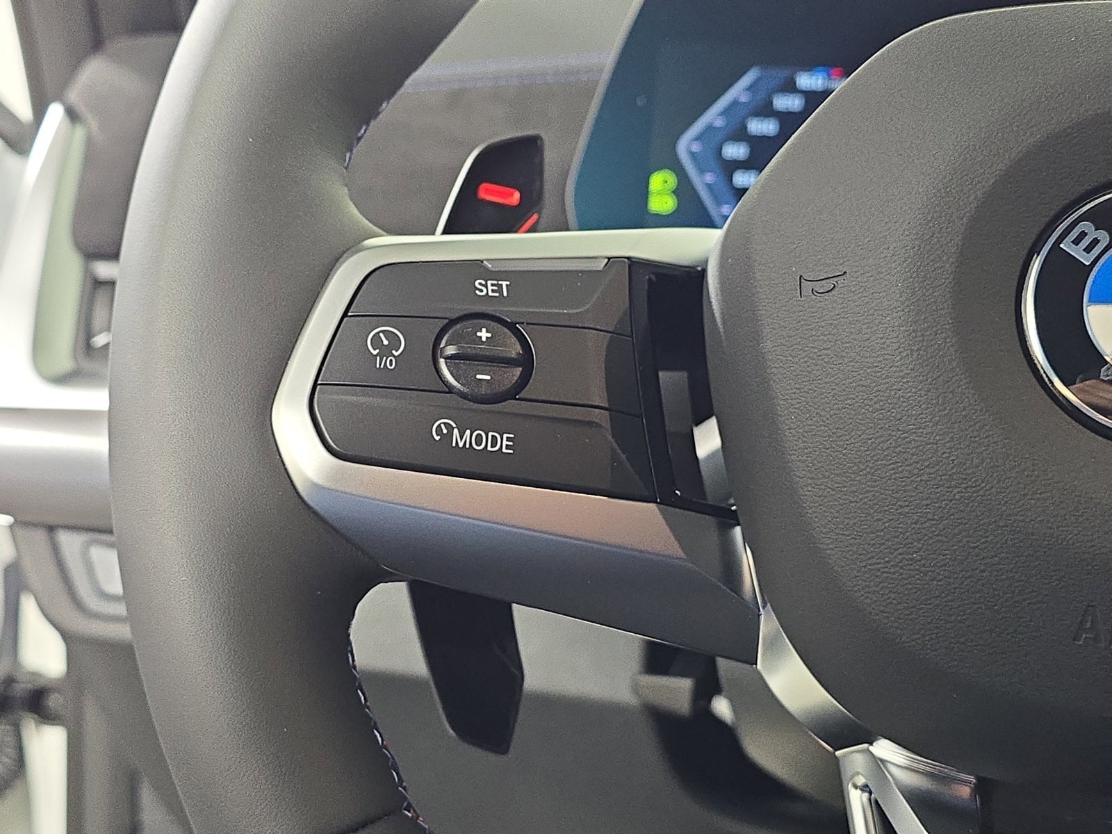 2026 BMW X1 M35i - Photo 13