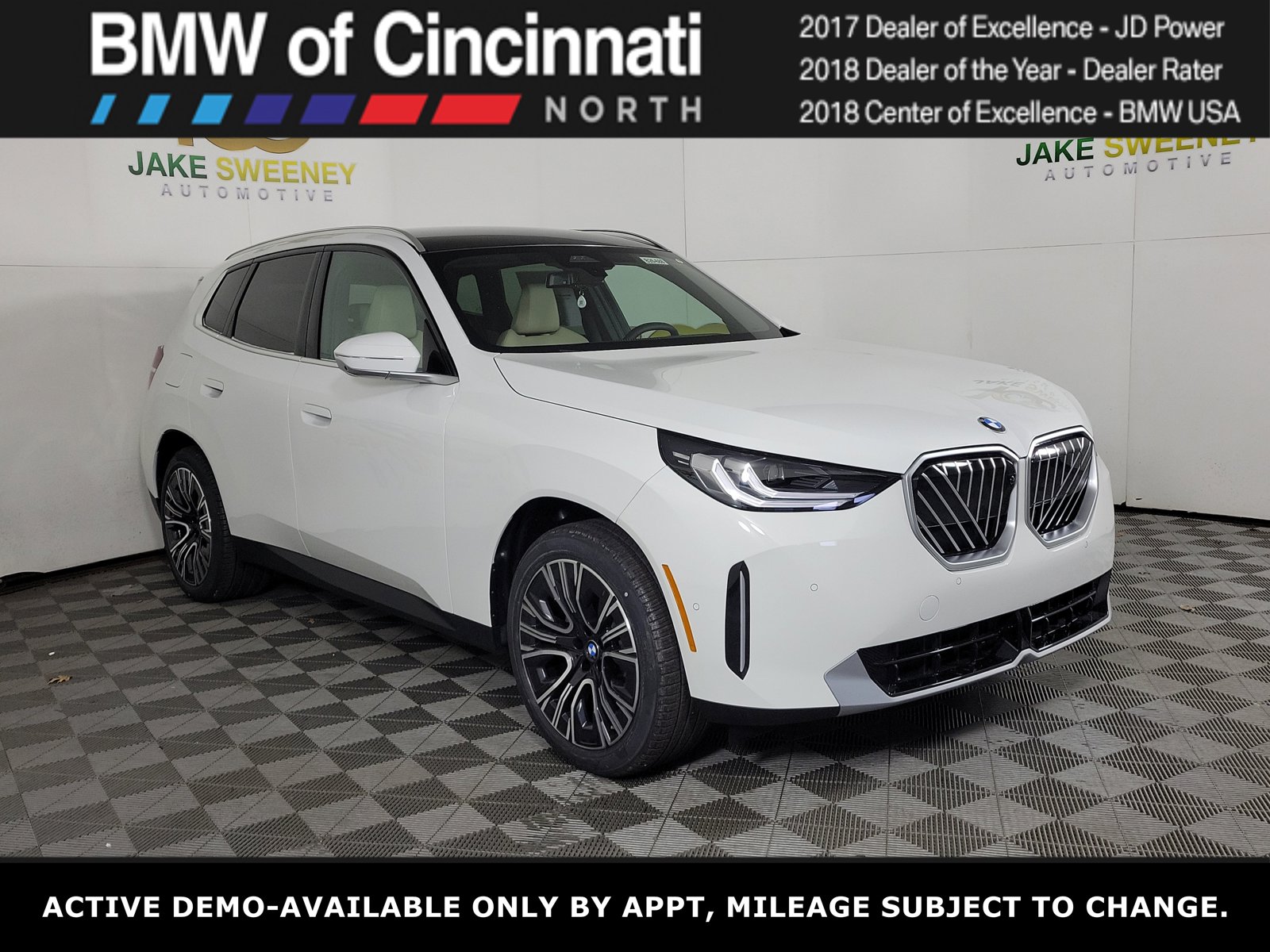 2026 BMW X3 30 XDRIVE's photo