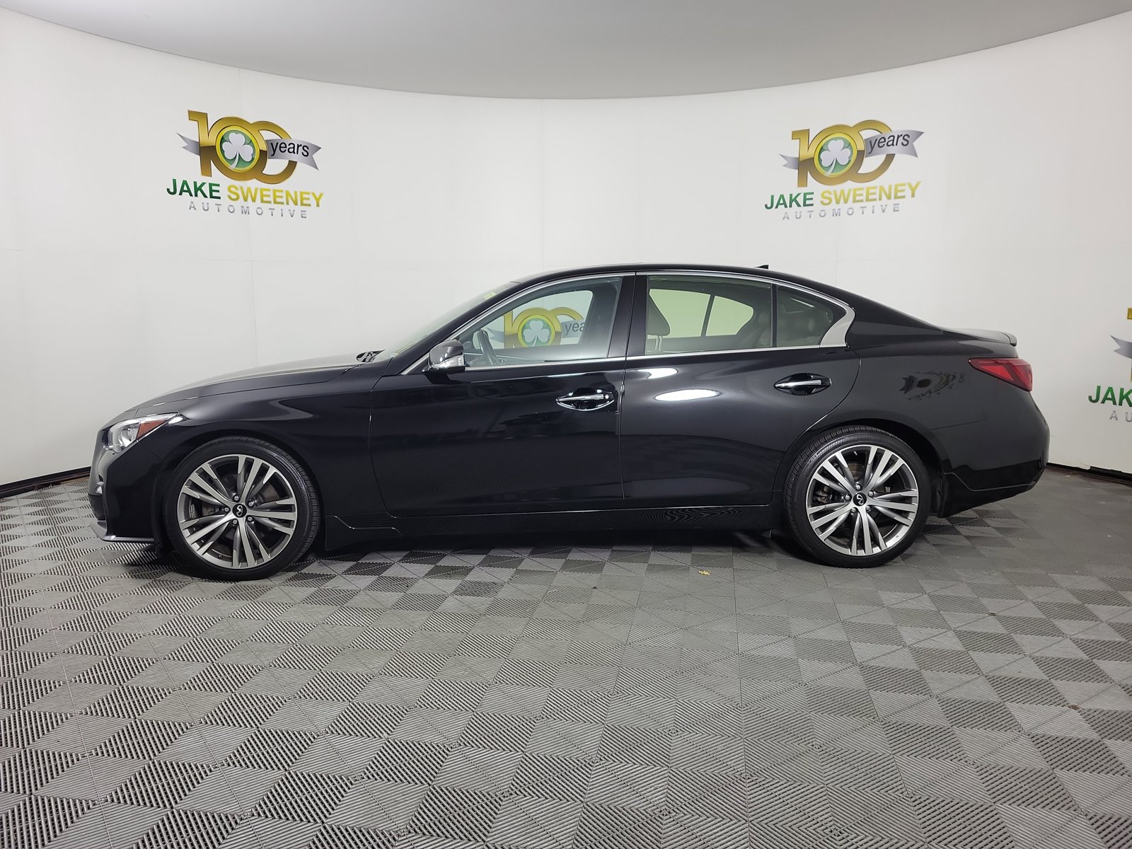 2021 Infiniti Q50 3.0t Sensory AWD photo 2