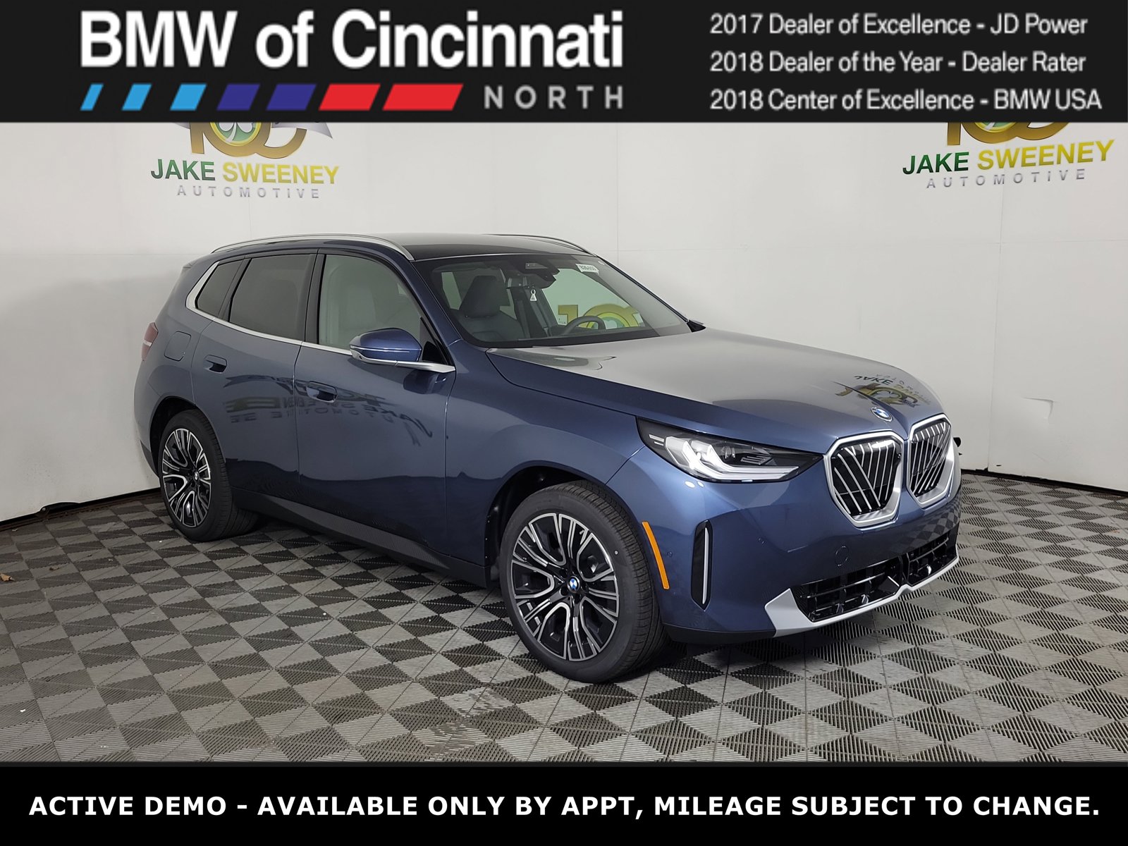2026 BMW X3 30 XDRIVE's photo