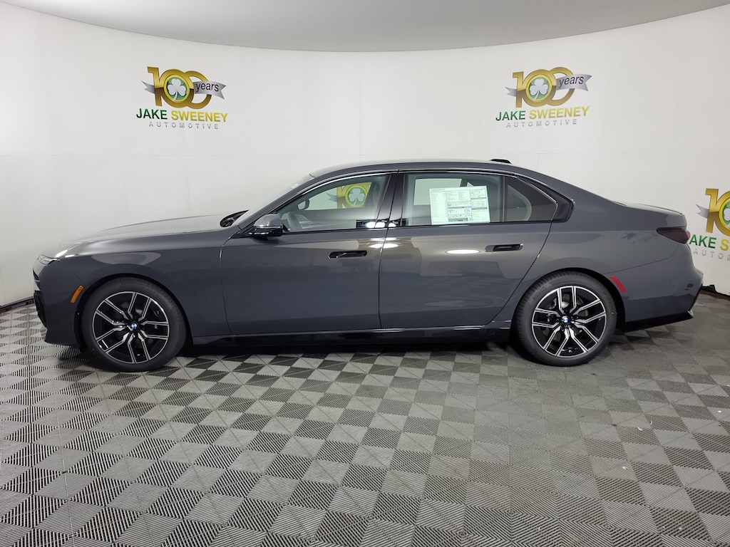 New 2026 BMW 7 Series 740i xDrive Sedan