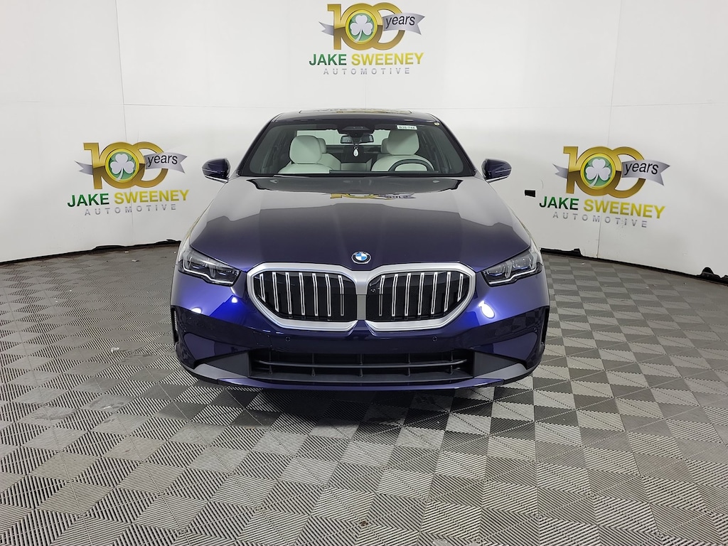 New 2026 BMW 5 Series 530i xDrive Sedan