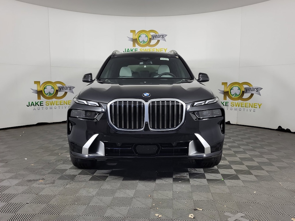 New 2026 BMW X7 xDrive40i SUV