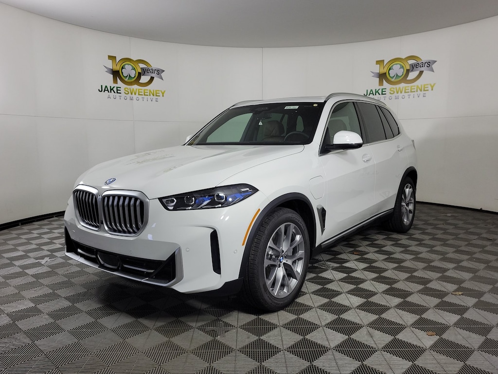 New 2026 BMW X5 xDrive50e SUV