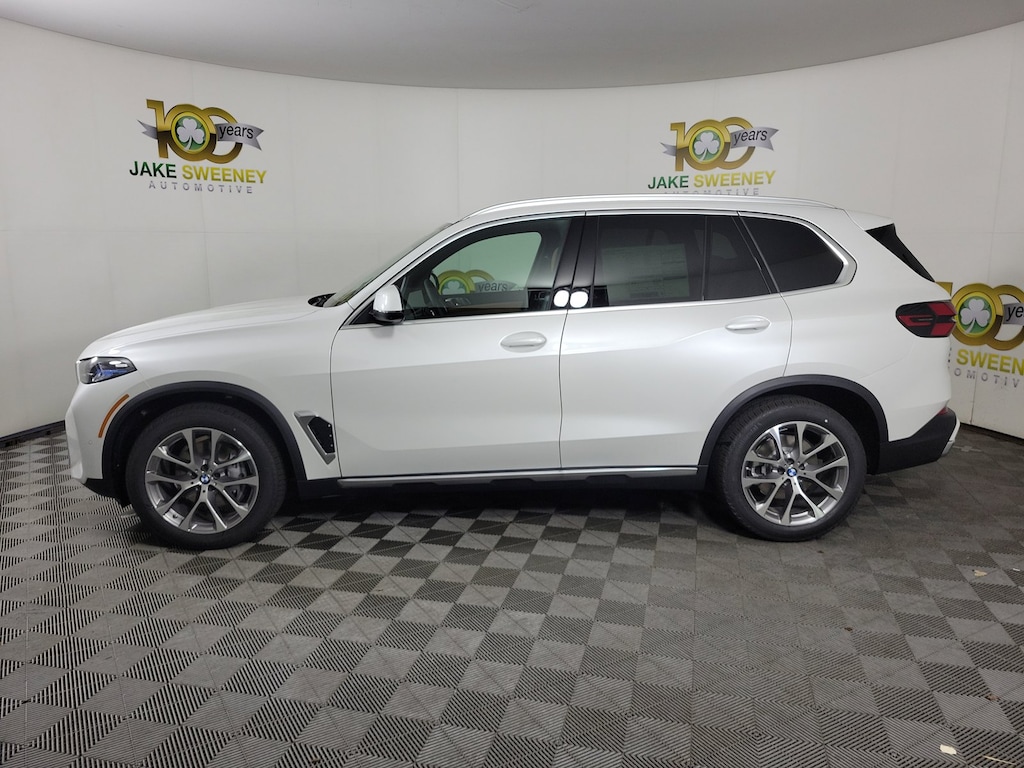 New 2026 BMW X5 xDrive40i SUV