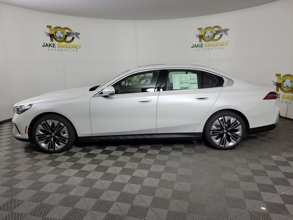 New 2027 BMW 5 Series 530i xDrive Sedan