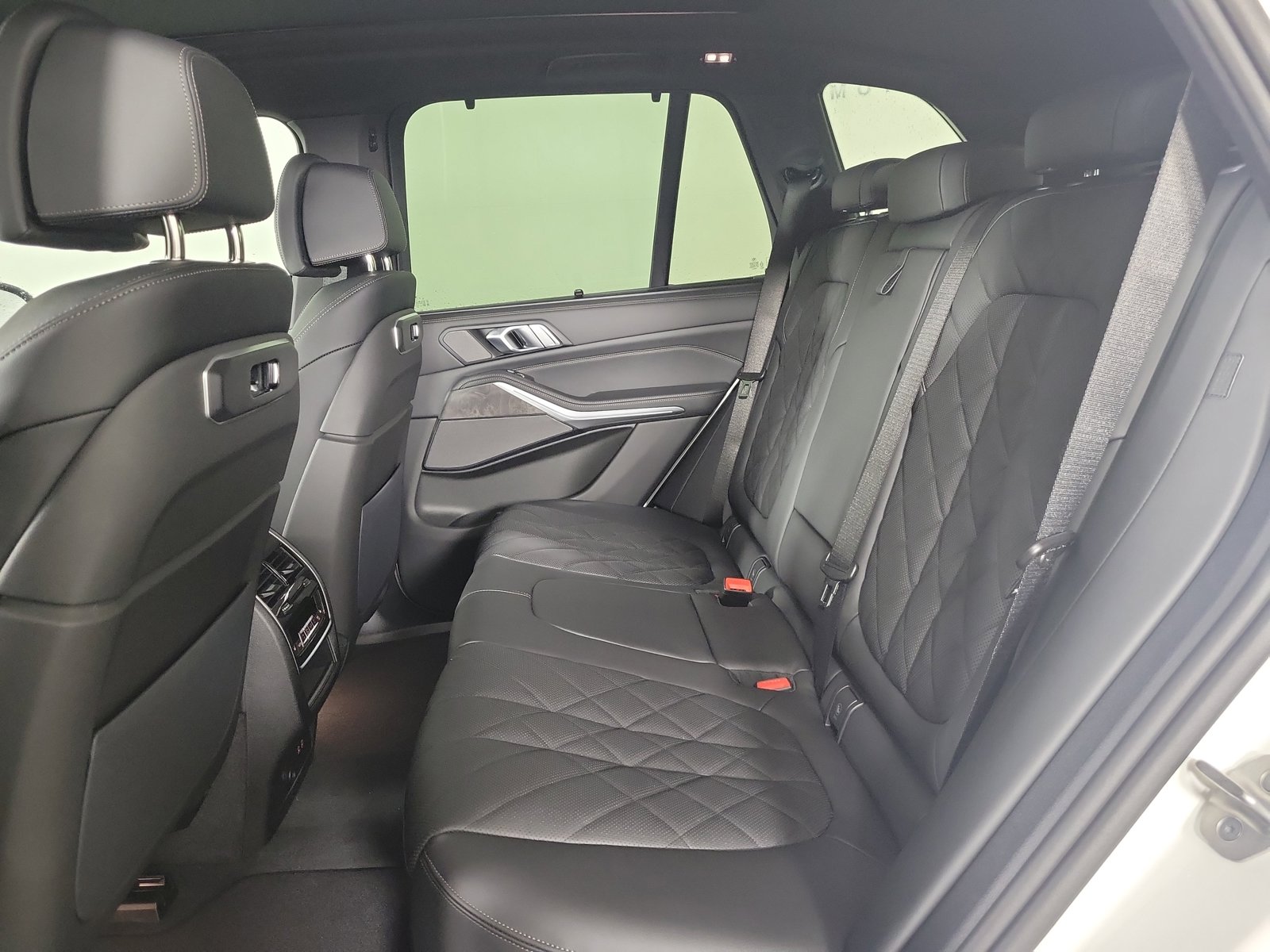 2026 BMW X5 40i - Photo 10