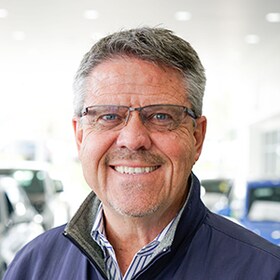 Staff member Jon Ogden from ID_3d0c18580633