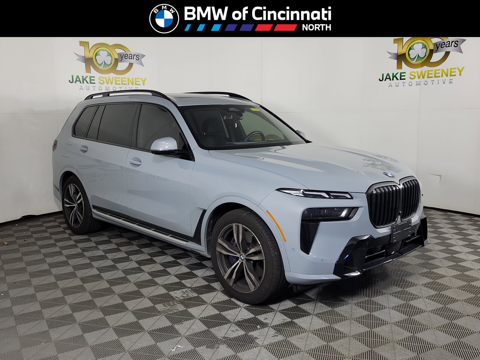 2025 BMW X7