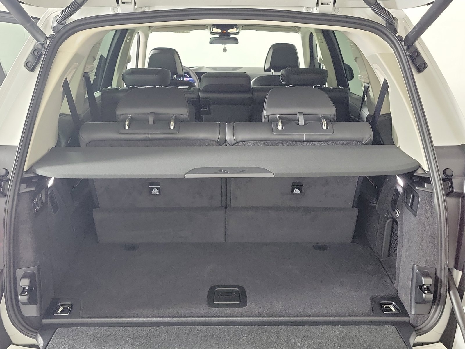 2026 BMW X7 40i - Photo 25