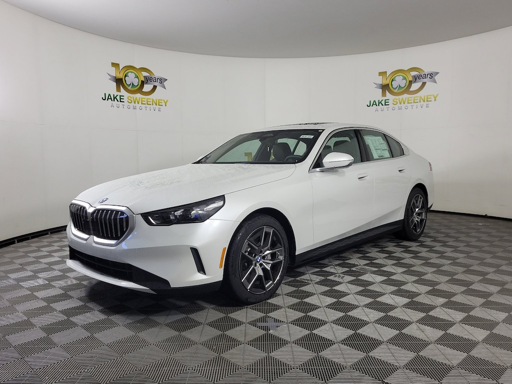 New 2026 BMW 5 Series 530i xDrive Sedan