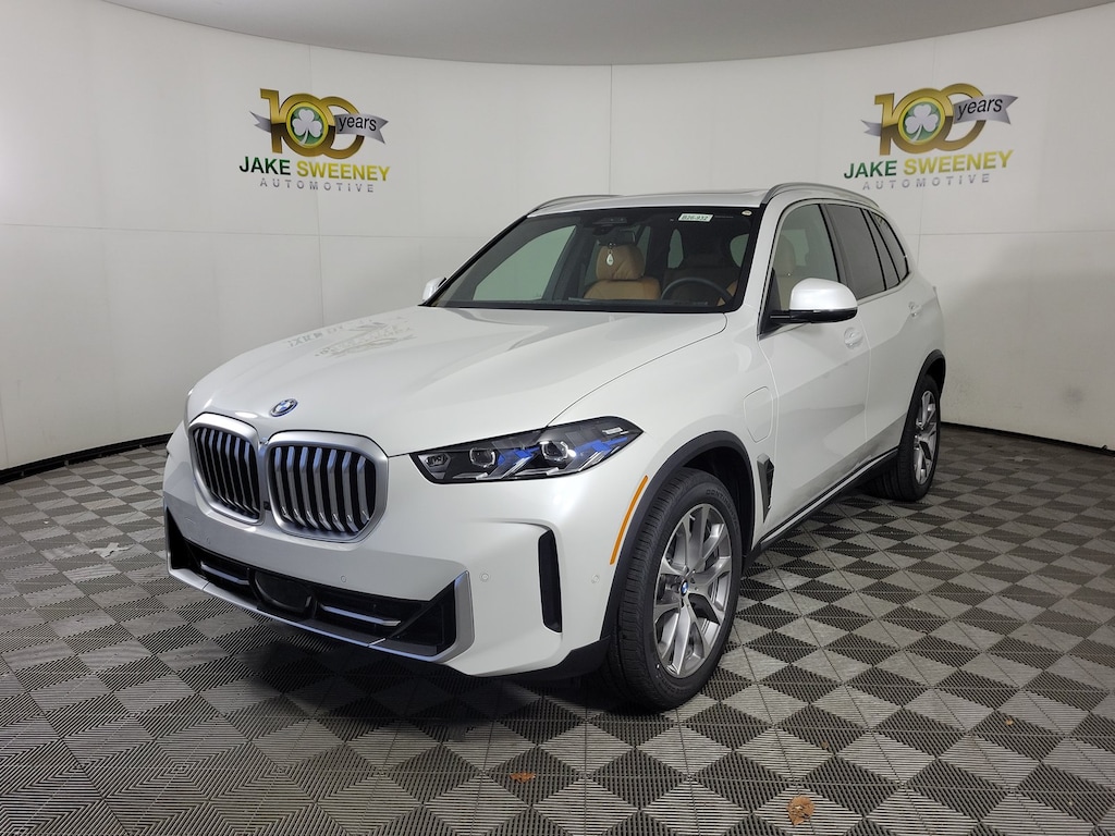 New 2026 BMW X5 xDrive50e SUV