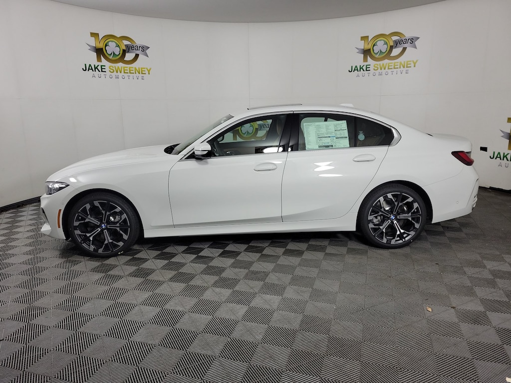 New 2026 BMW 3 Series 330i xDrive Sedan