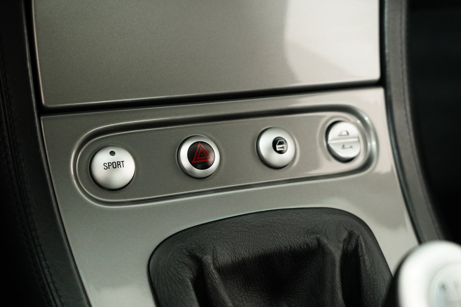 2002 BMW Z8 Base - Photo 27