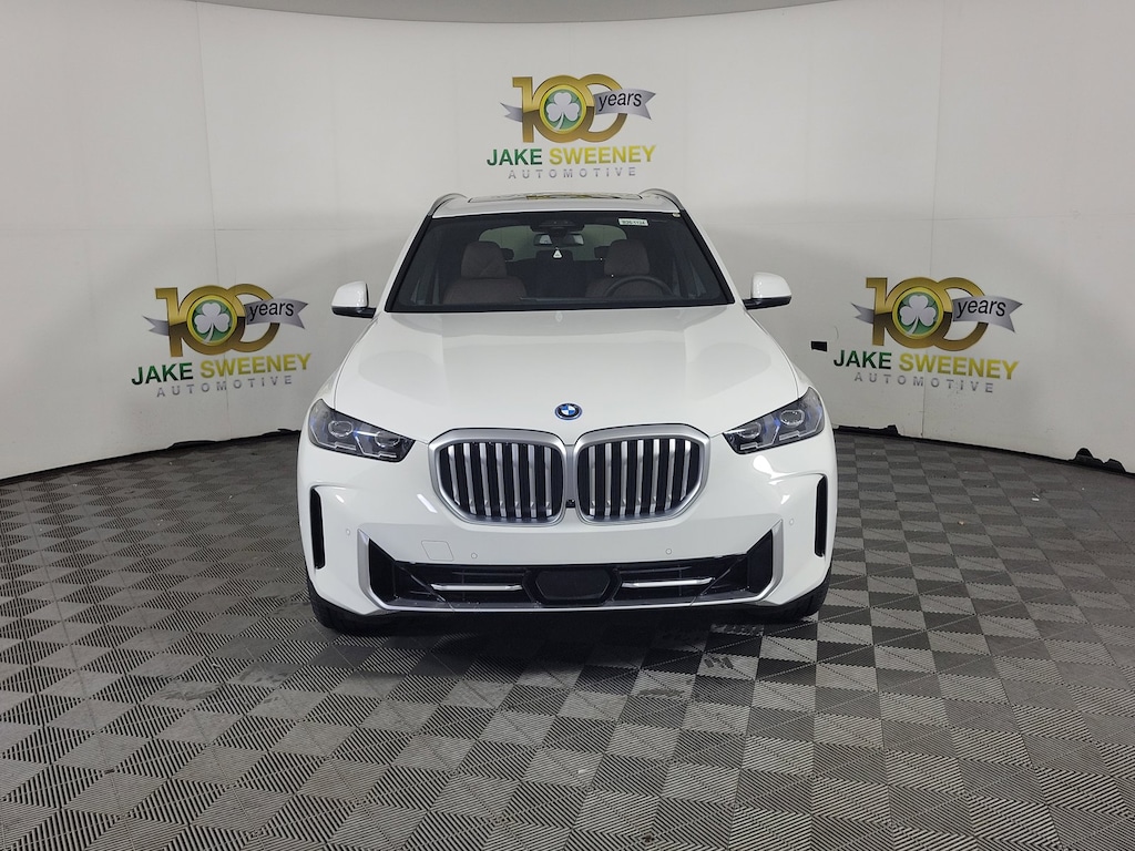 New 2026 BMW X5 xDrive50e SUV