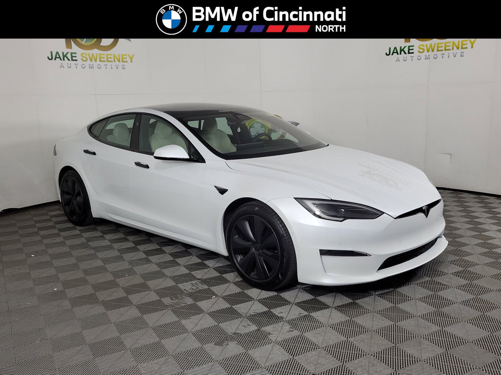 2022 Tesla Model S -'s photo
