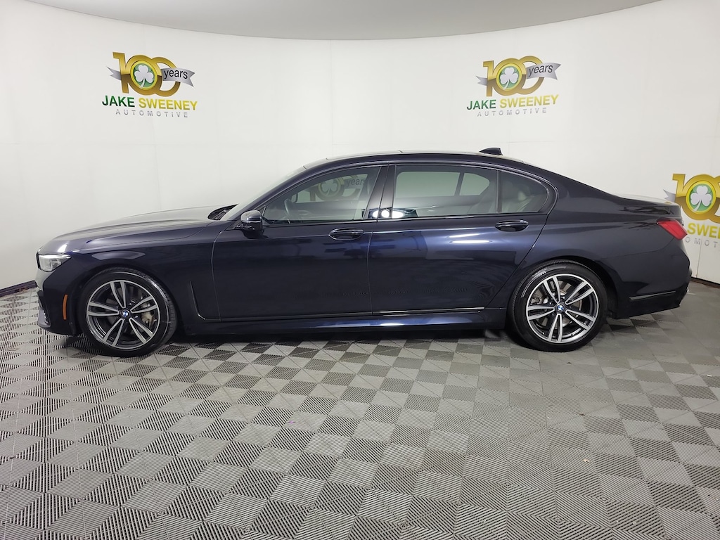 Used 2022 BMW 7 Series 750i xDrive Sedan