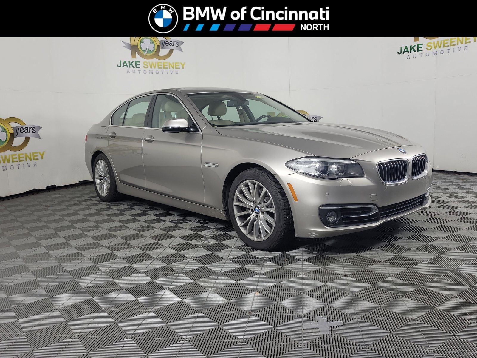 2015 BMW 5 Series 528i