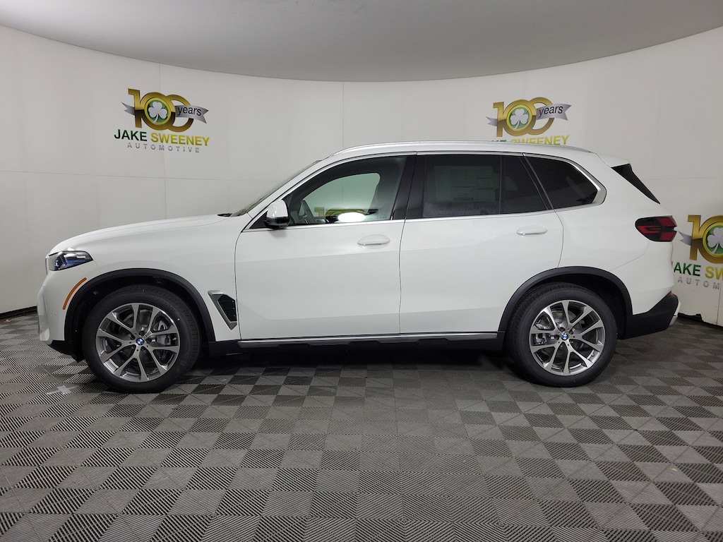 New 2026 BMW X5 xDrive40i SUV