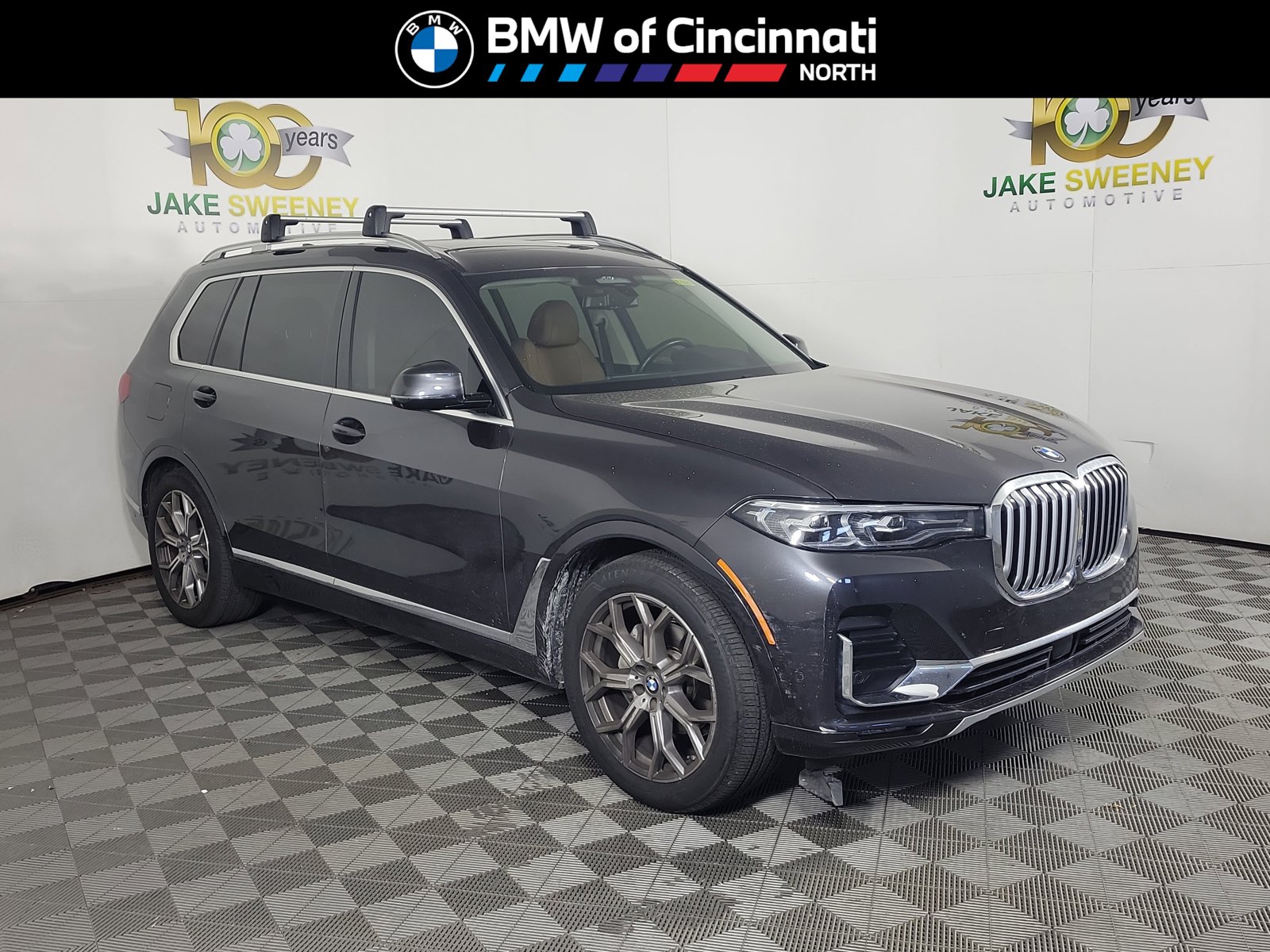 2022 BMW X7 xDrive40i's photo
