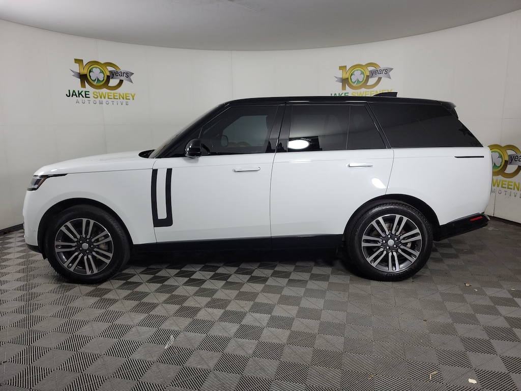 Used 2023 Land Rover Range Rover P400 SE SWB SUV