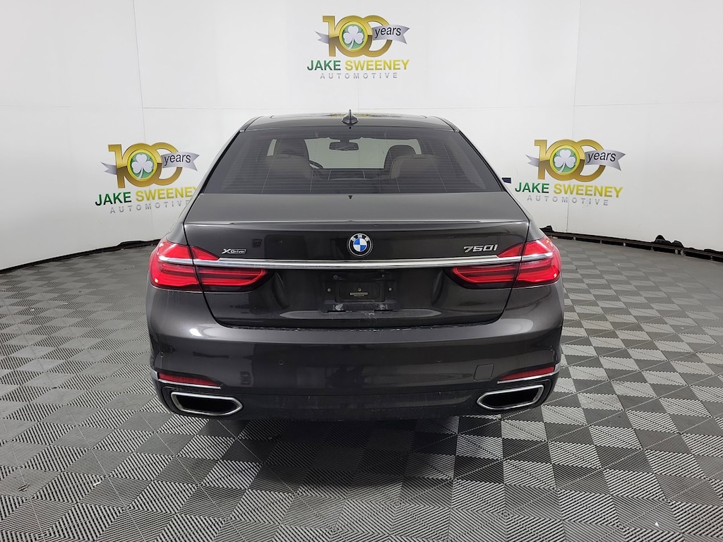 Used 2016 BMW 7 Series 750i xDrive Sedan